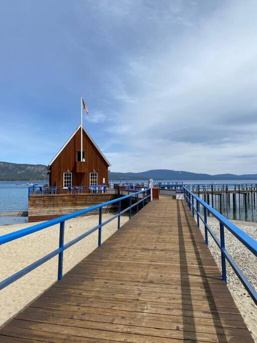 Familyfuncabin Tahoma エクステリア 写真